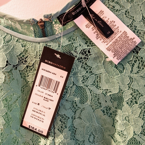 BCBG MAX AZRIA péplum top - Picture 3 of 3